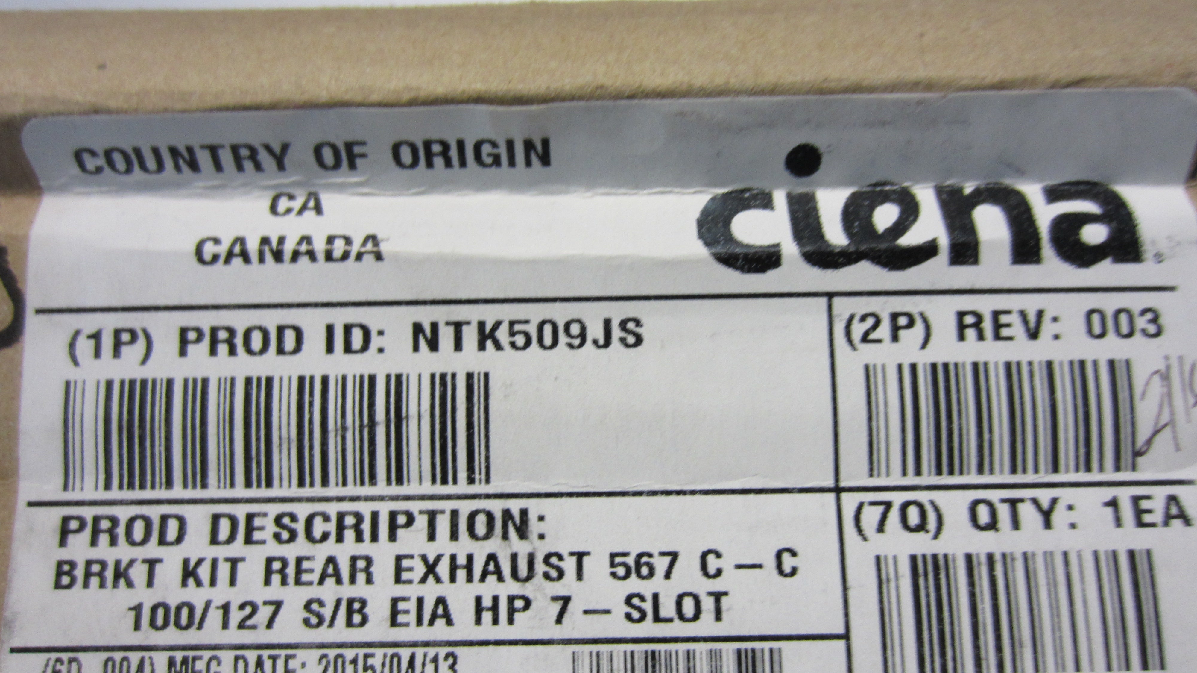 BRKT KIT REAR EXHAUST 567 C - C 100/127 S/B EIA HP 7 - SLOT